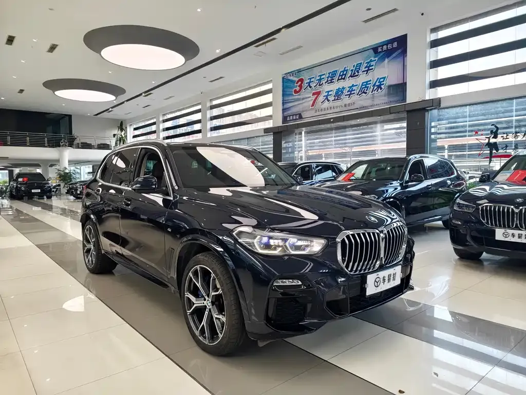 BMW X5 (Import) — фото 4