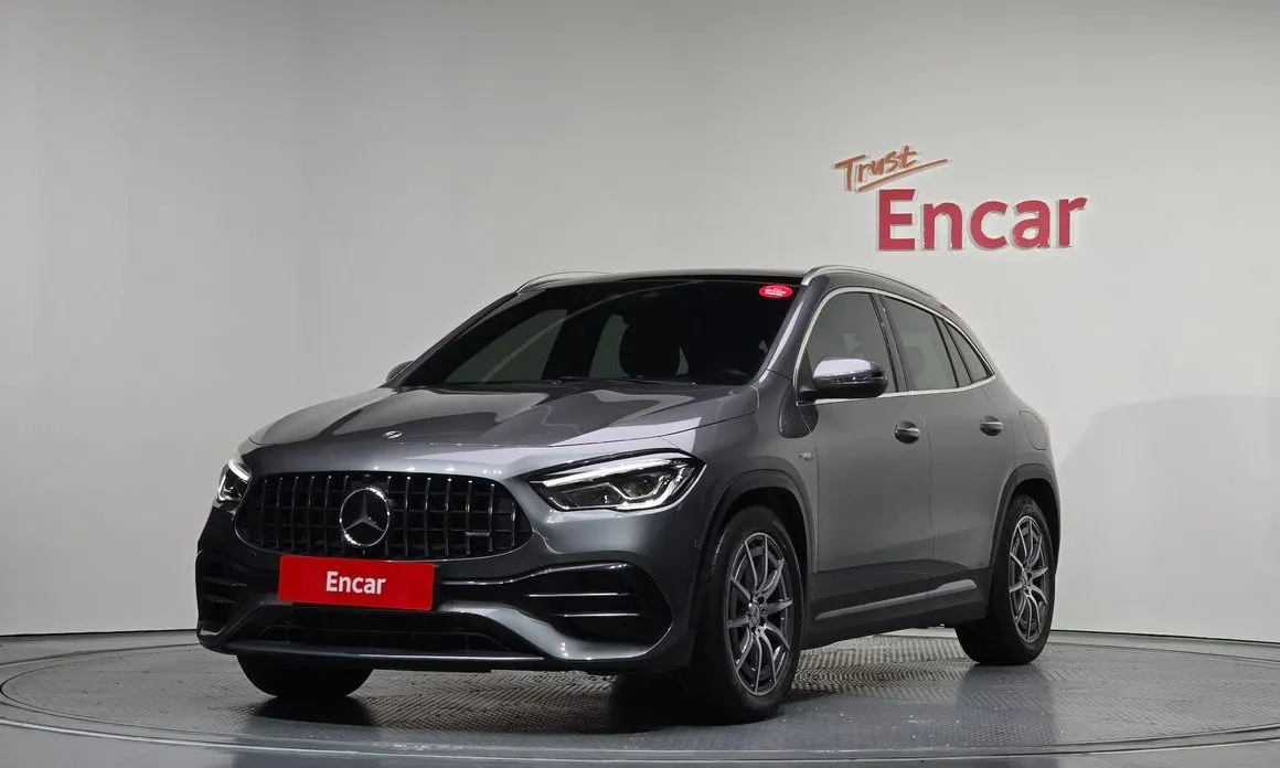 Mercedes-Benz GLA-Class — фото 1