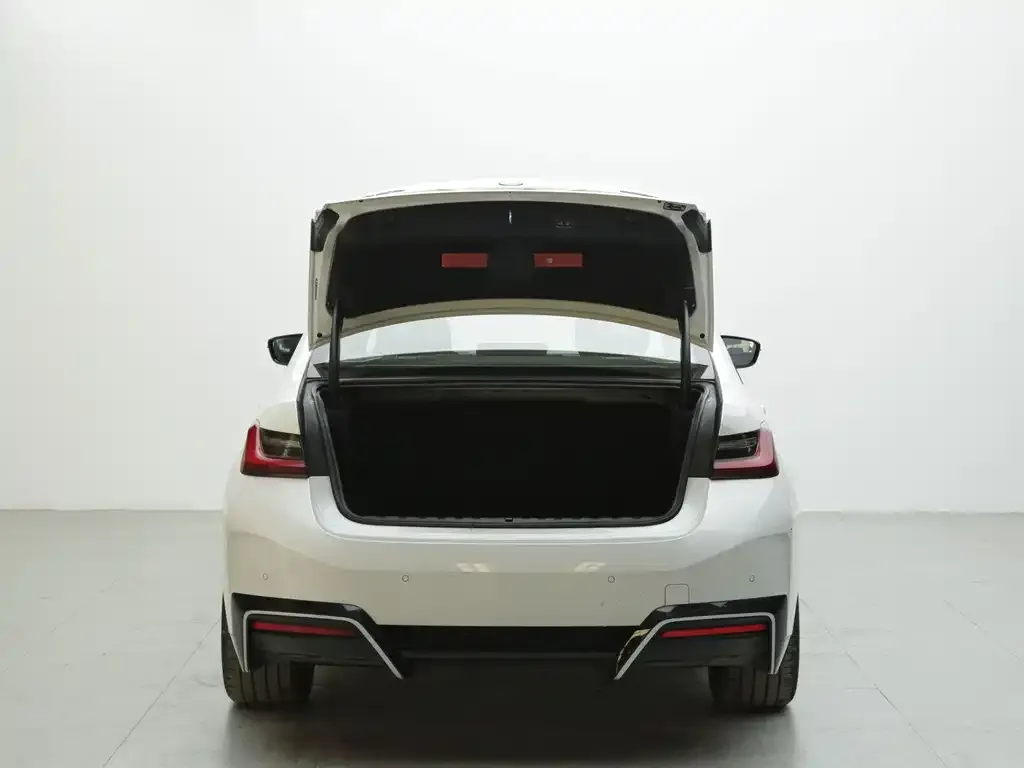 BMW i3 — фото 3