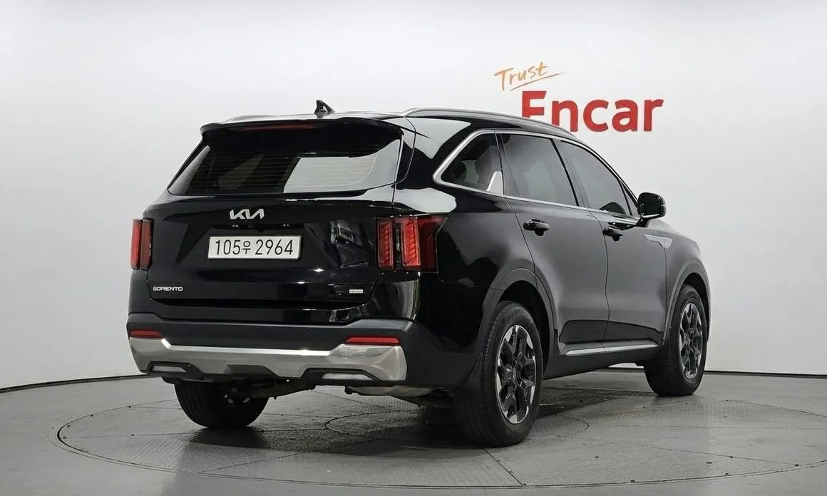 Kia Sorento — фото 5