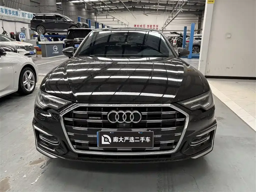 Audi A6L — фото 9
