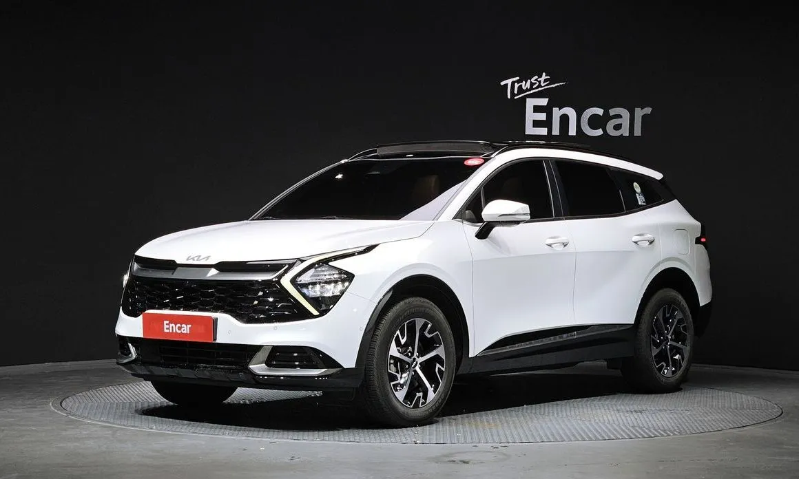 Kia Sportage — фото 1