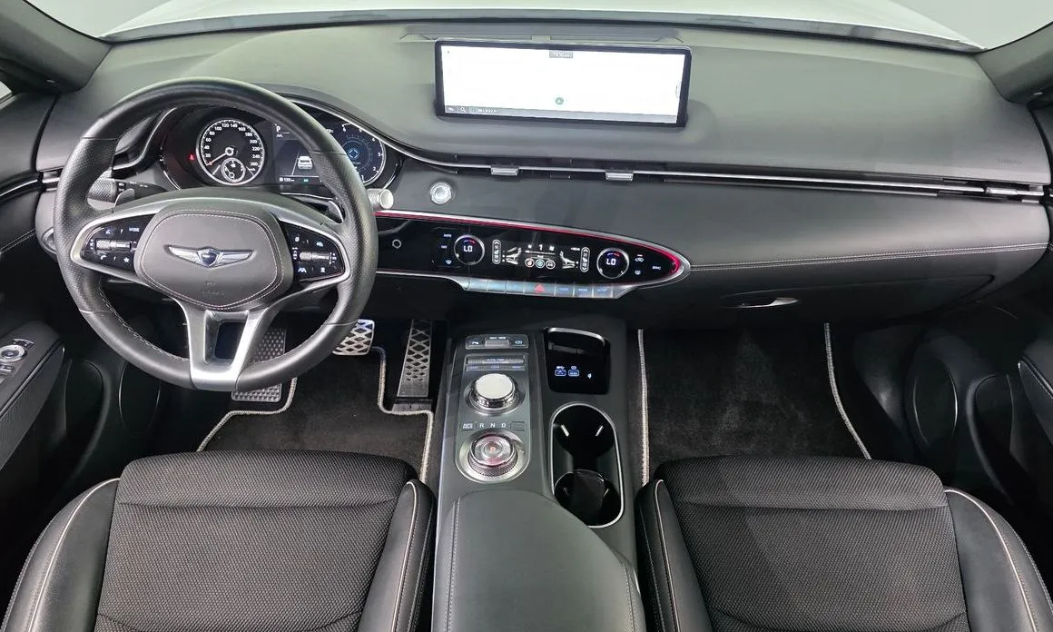 Genesis GV70 — фото 10