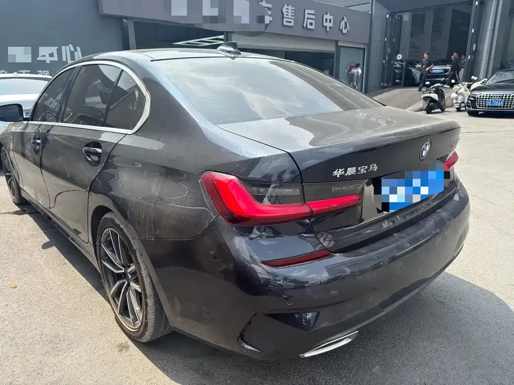 BMW 3 Series — фото 10
