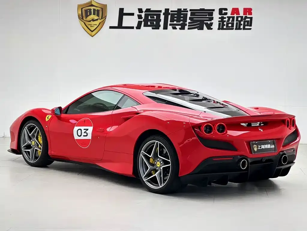 Ferrari F8 — фото 5