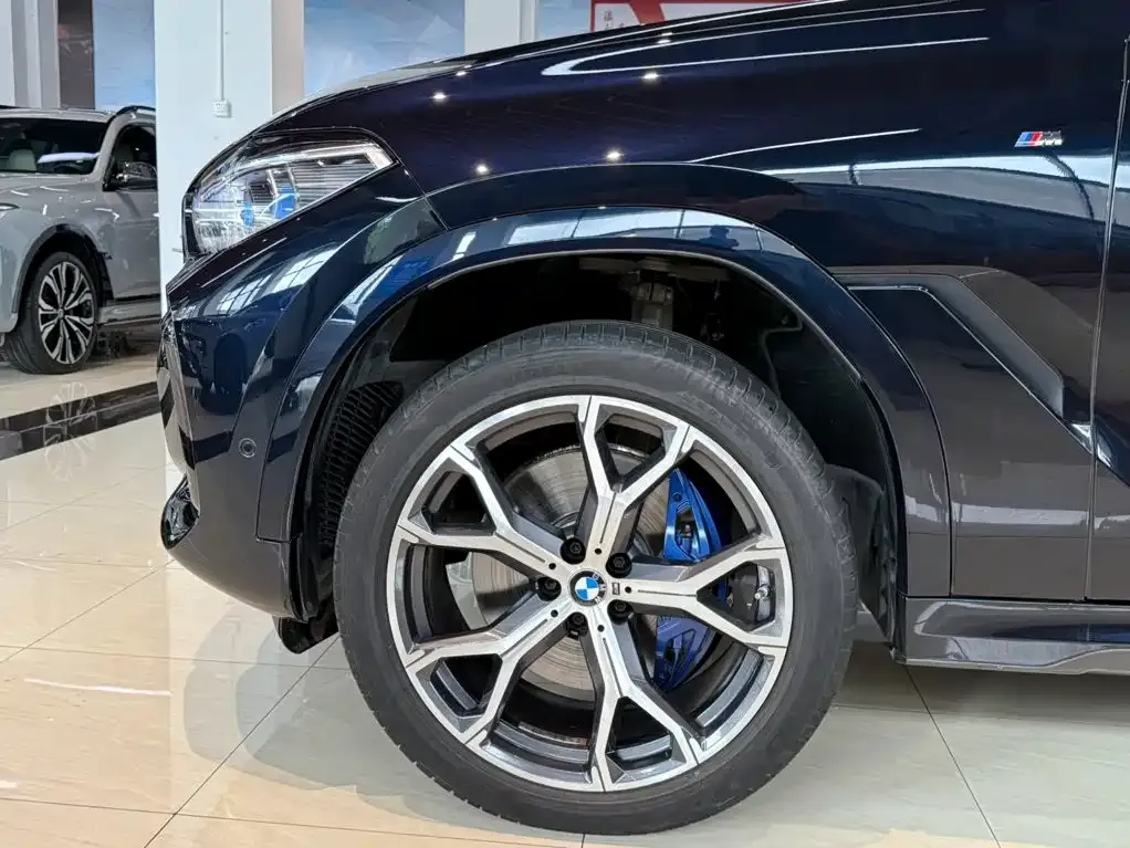 BMW X6 — фото 2