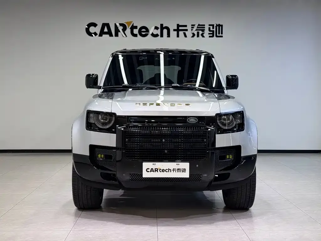 Land Rover Defender — фото 10