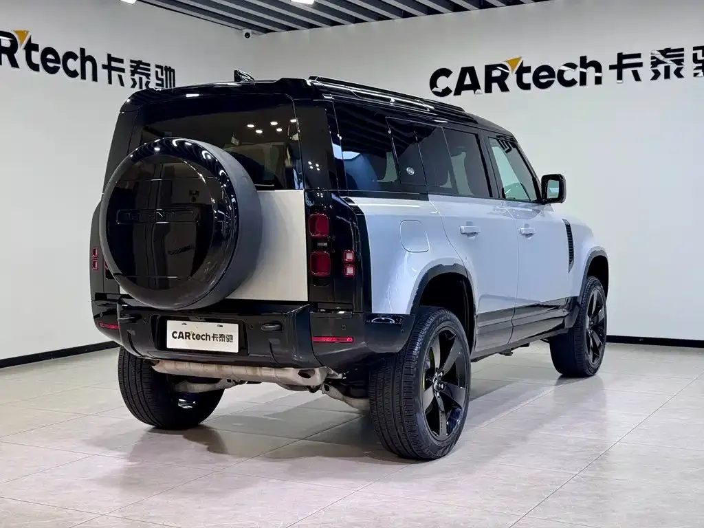 Land Rover Defender — фото 4