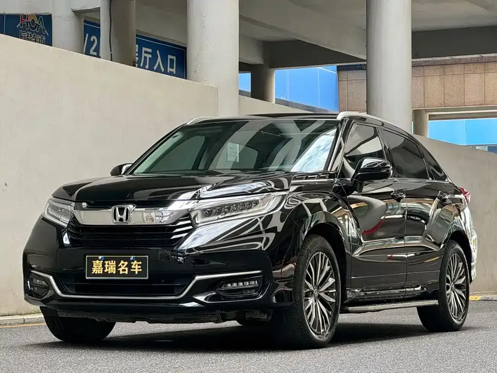 Honda Avancier — фото 1