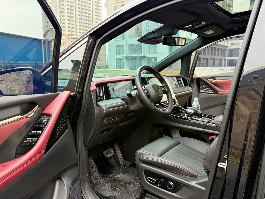 GAC Motor Trumpchi M8 — фото 5
