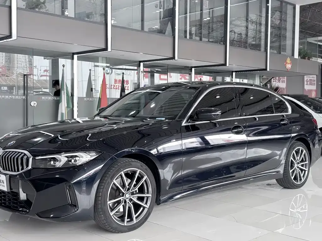 BMW 3 Series — фото 1