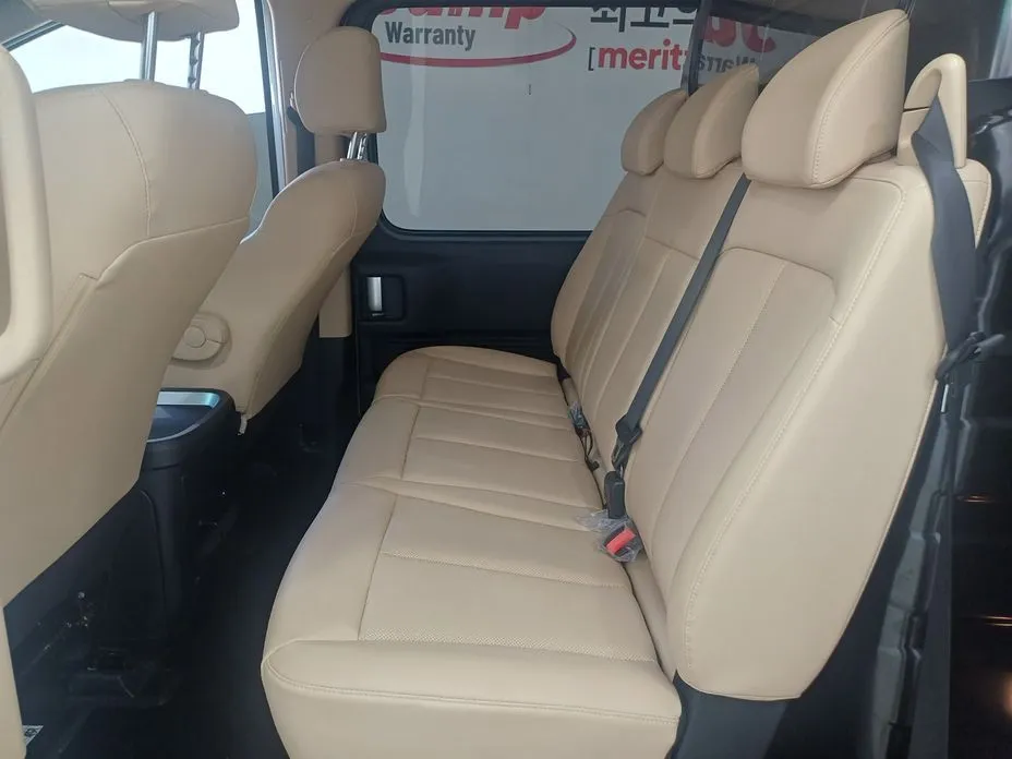 Hyundai Staria — фото 3