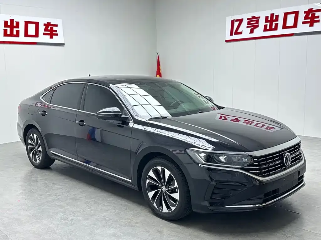 Volkswagen Passat — фото 6