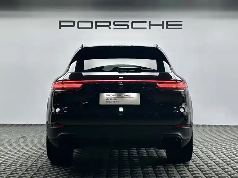 Porsche Cayenne — фото 3
