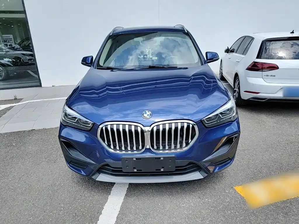 BMW X1 — фото 3