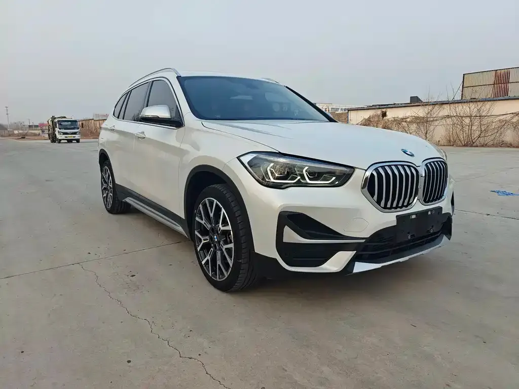 BMW X1 — фото 6