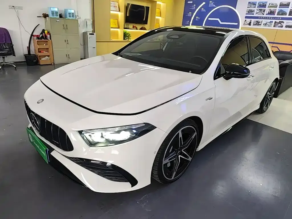 Mercedes-Benz A-Class AMG (Import) — фото 1