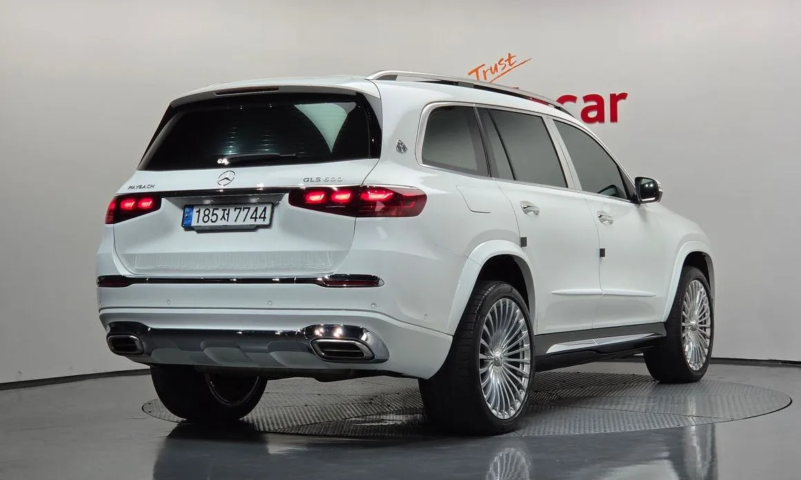 Mercedes-Benz GLS-Class — фото 6