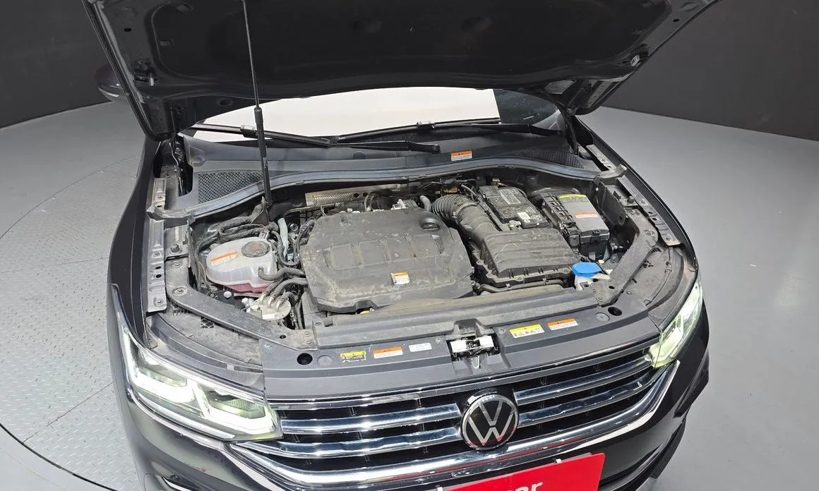 Volkswagen Tiguan — фото 10
