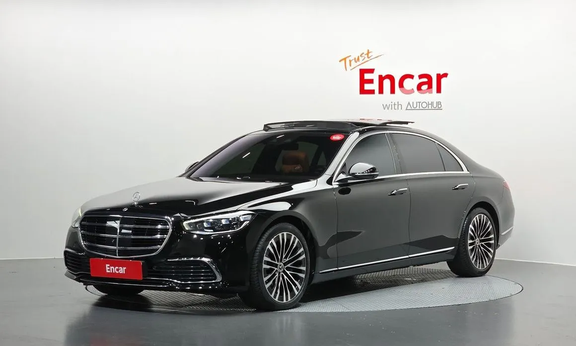 Mercedes-Benz S-Class — фото 1