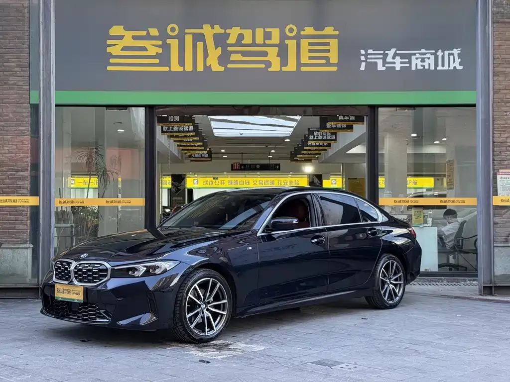 BMW 3 Series — фото 1