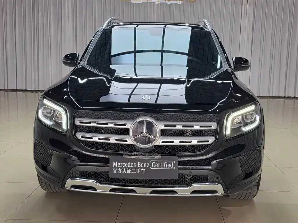 Mercedes-Benz GLB — фото 10