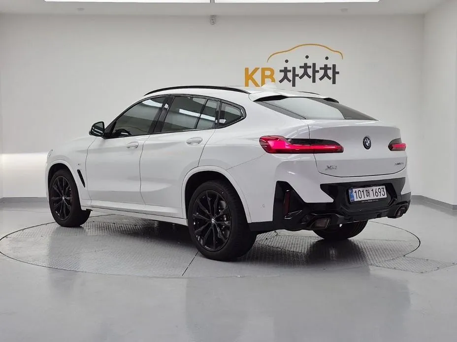 BMW X4 — фото 3