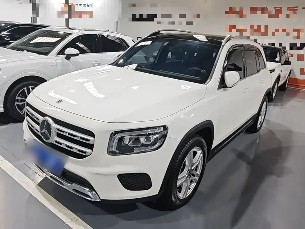 Mercedes-Benz GLB — фото 5