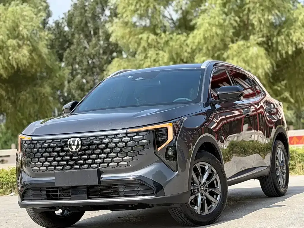 Changan CS55PLUS — фото 1