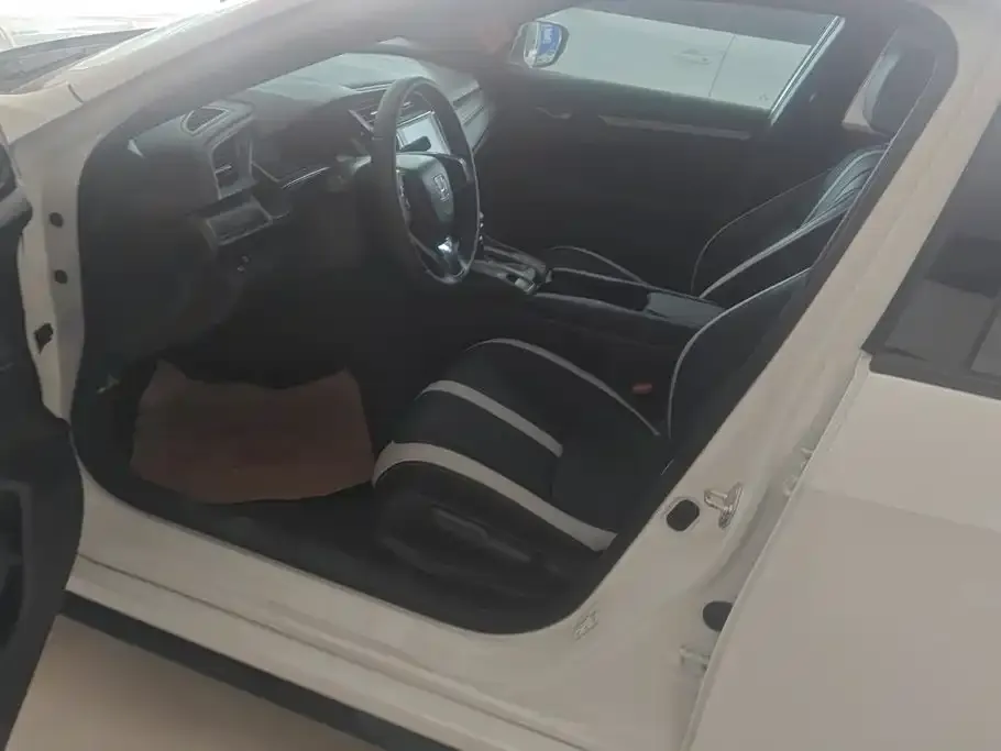 Honda Civic — фото 3