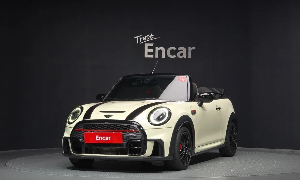 Mini Cooper Convertible — фото 1