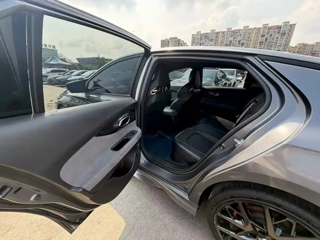 GAC Motor Shadow Leopard — фото 5