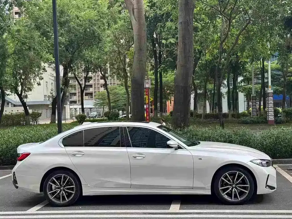 BMW 3 Series — фото 10