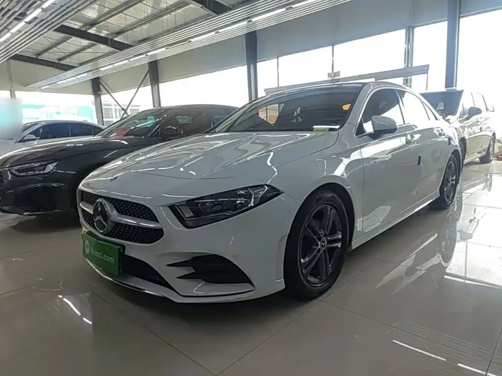 Mercedes-Benz A-Class — фото 10