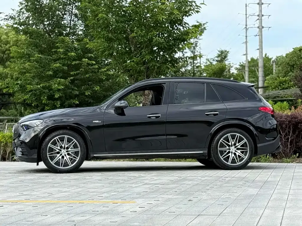 Mercedes-Benz GLC AMG — фото 2