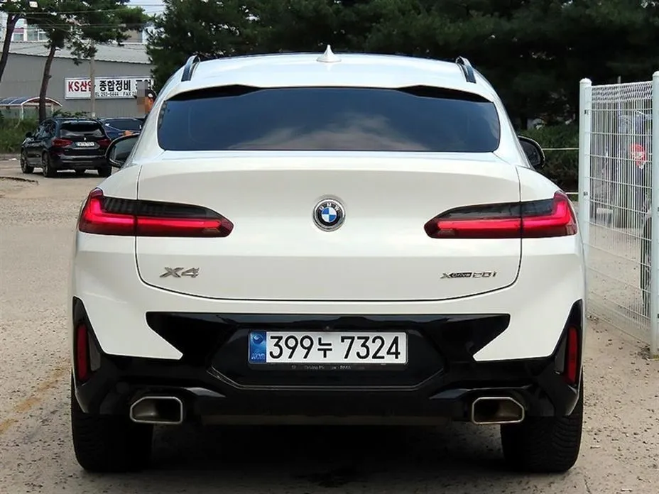 BMW X4 — фото 8