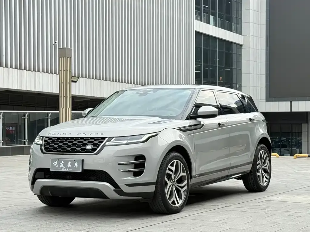 Land Rover Evoque — фото 1
