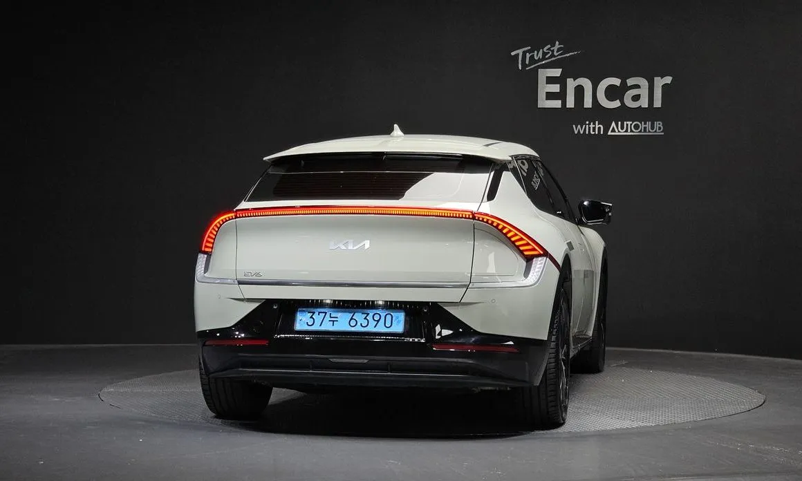 Kia EV6 — фото 2