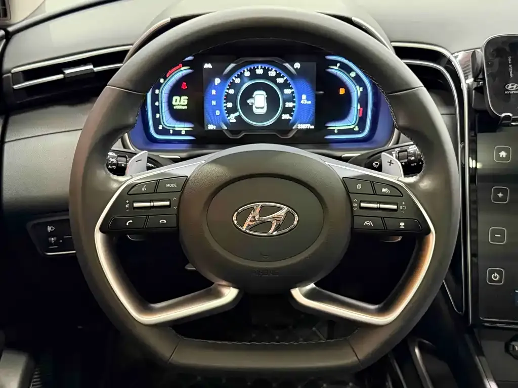Hyundai Tucson — фото 7