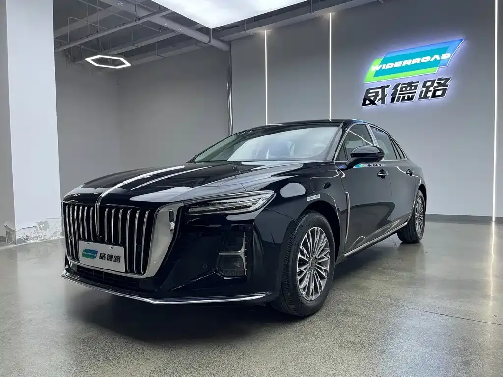 Hongqi H5 — фото 1