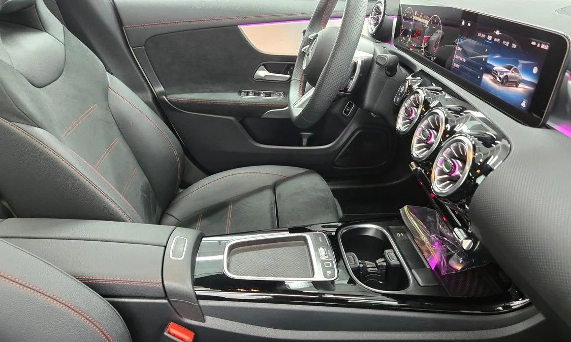 Mercedes-Benz CLA-Class — фото 10