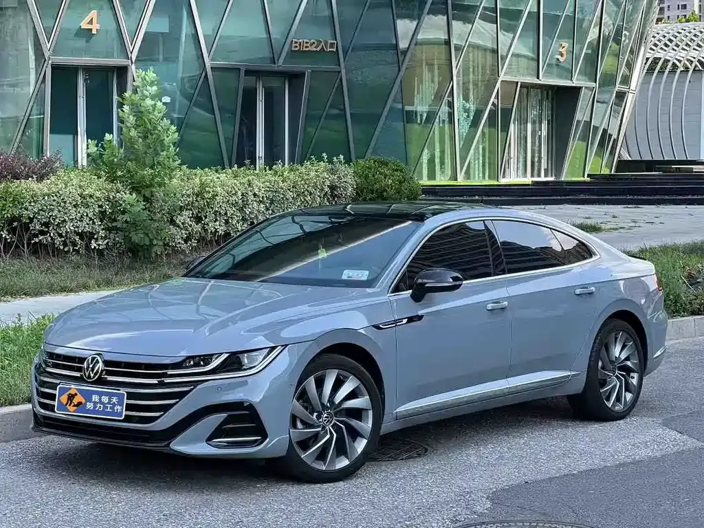 Volkswagen CC — фото 1