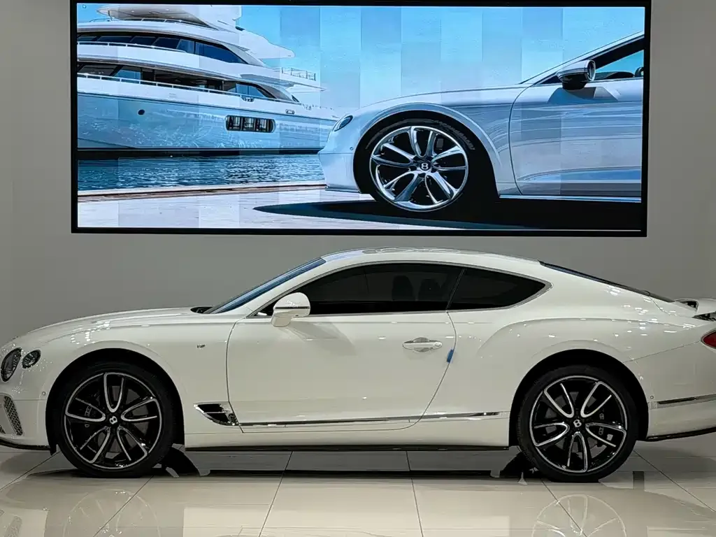 Bentley Continental — фото 9