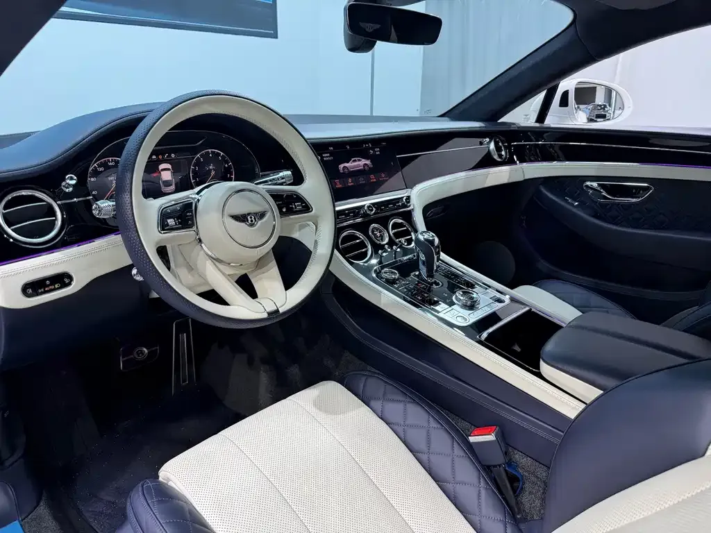Bentley Continental — фото 3