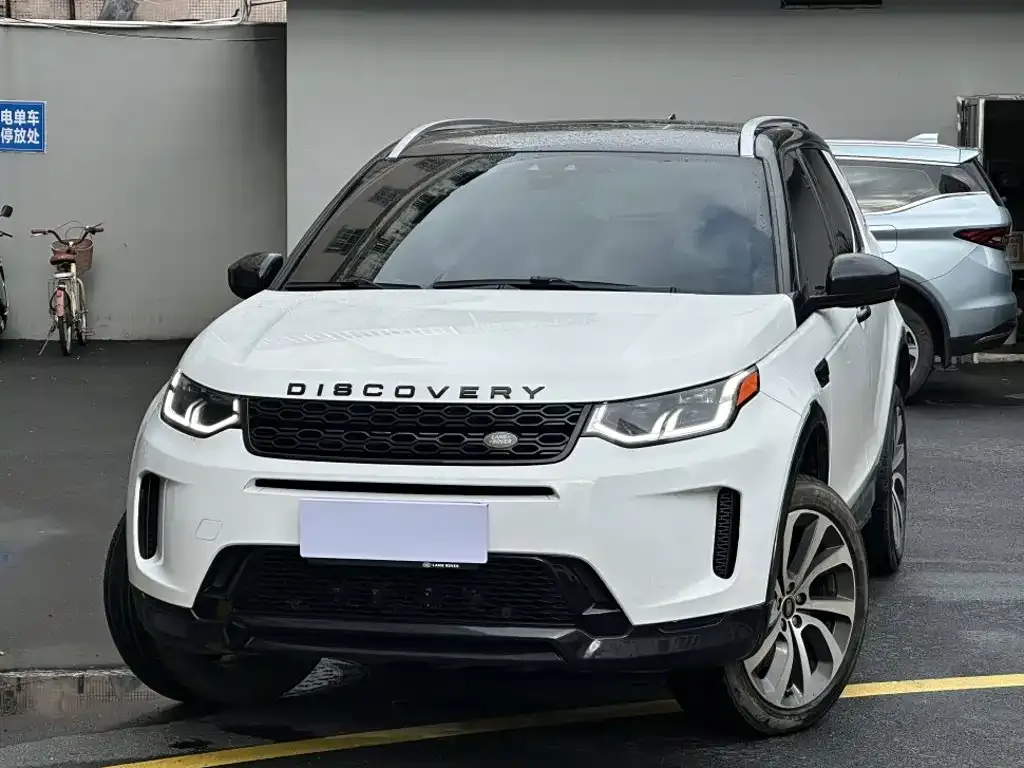 Land Rover Discovery Sport — фото 1