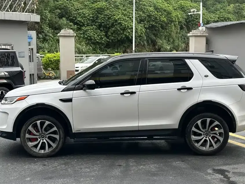 Land Rover Discovery Sport — фото 7