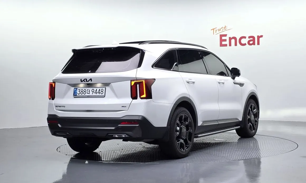 Kia Sorento — фото 4