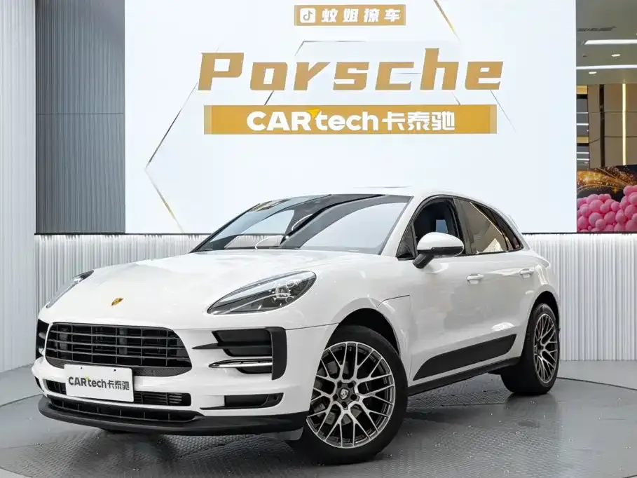 Porsche Macan — фото 1
