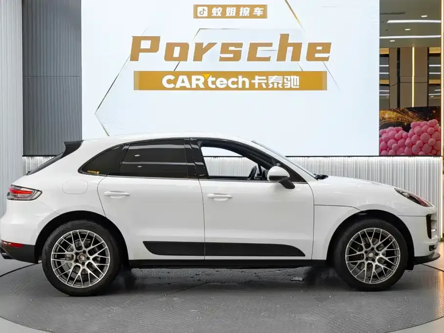 Porsche Macan — фото 8