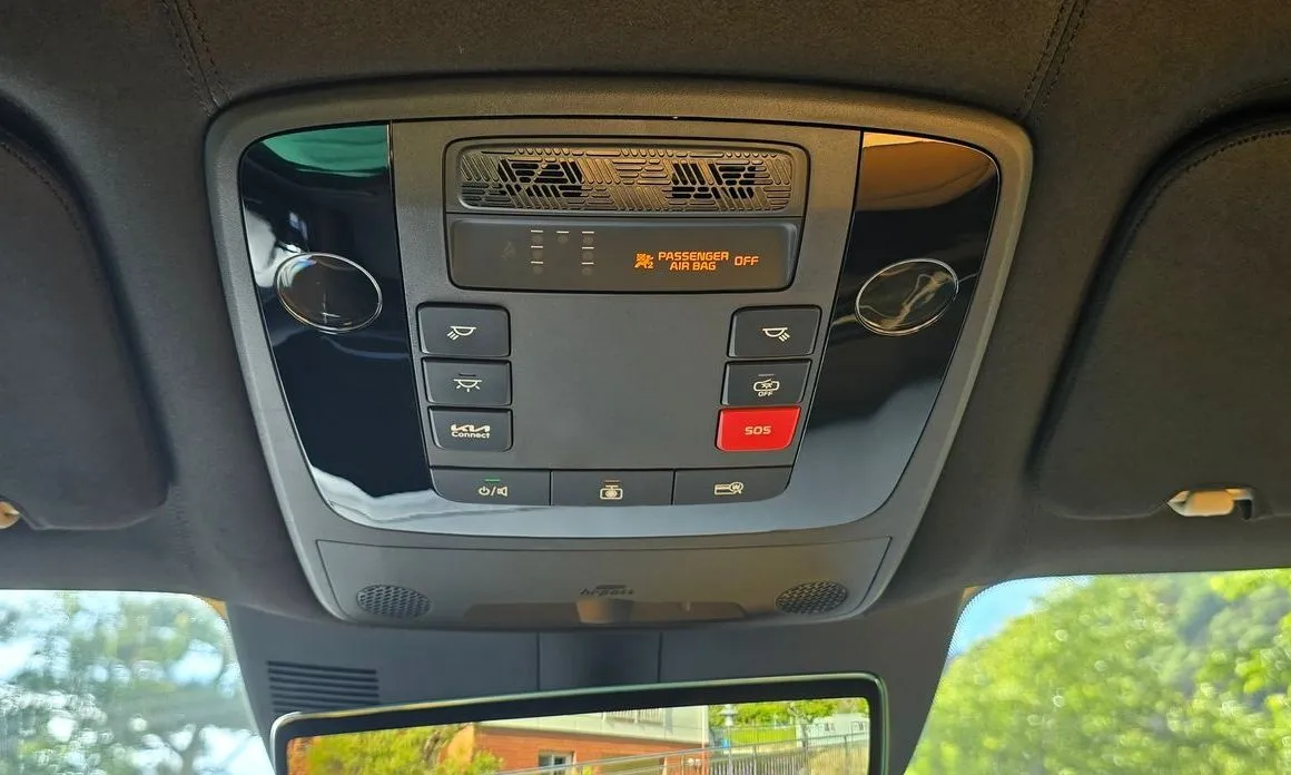 Kia Carnival — фото 6